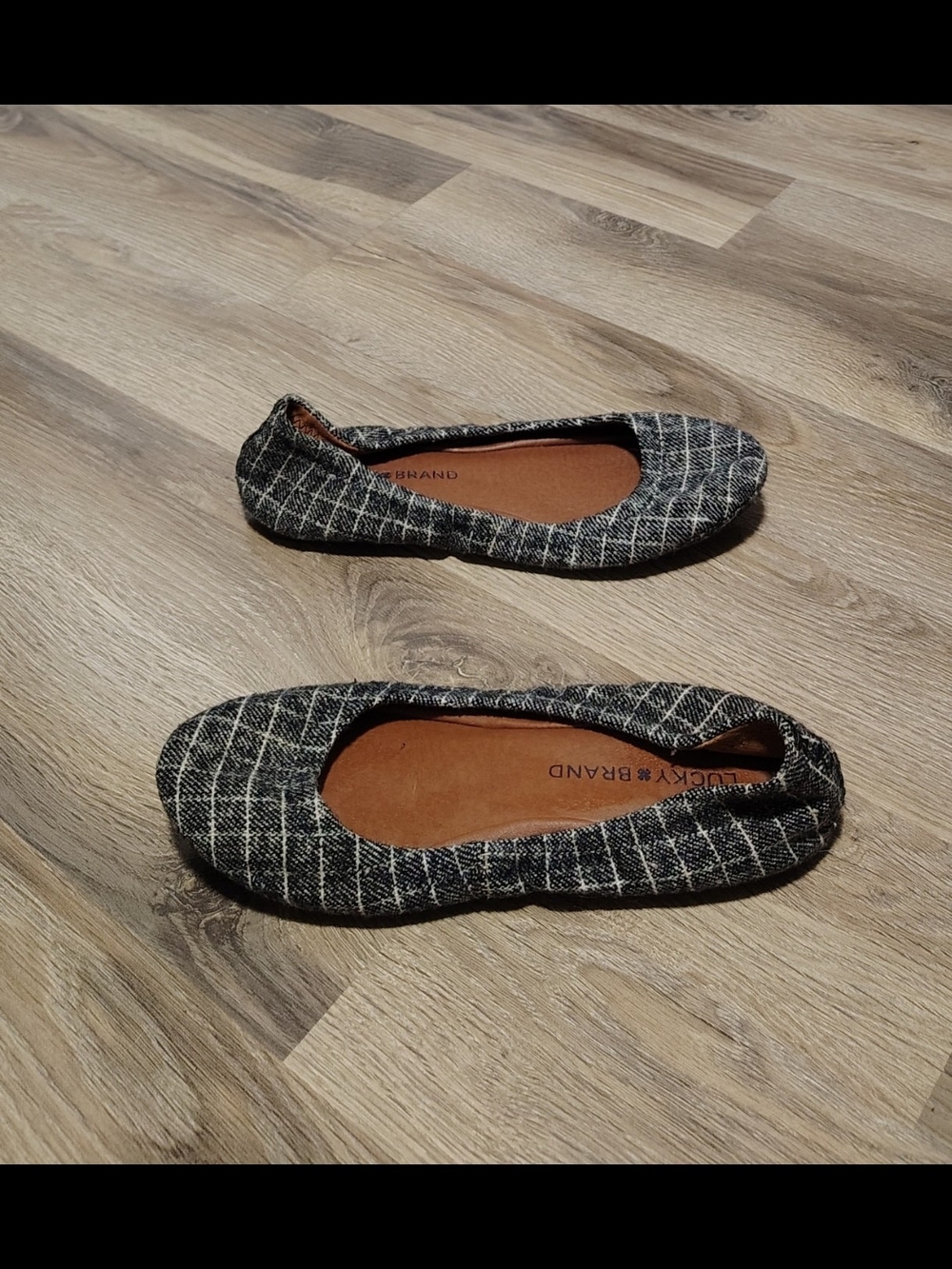Ladies Size 6 90's Y2K Peppy Vintage Gray Tweed Lucky Brand Ballet Flats